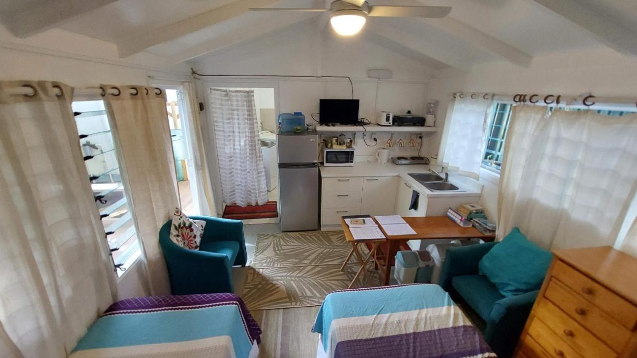 Are Tamareni 2Br Beach Cottage Or River Studio Аваруа Екстериор снимка